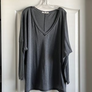 Free People On My Mind V-neck tunic top Black size XL